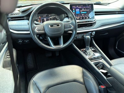 2022 Jeep Compass Latitude FWD