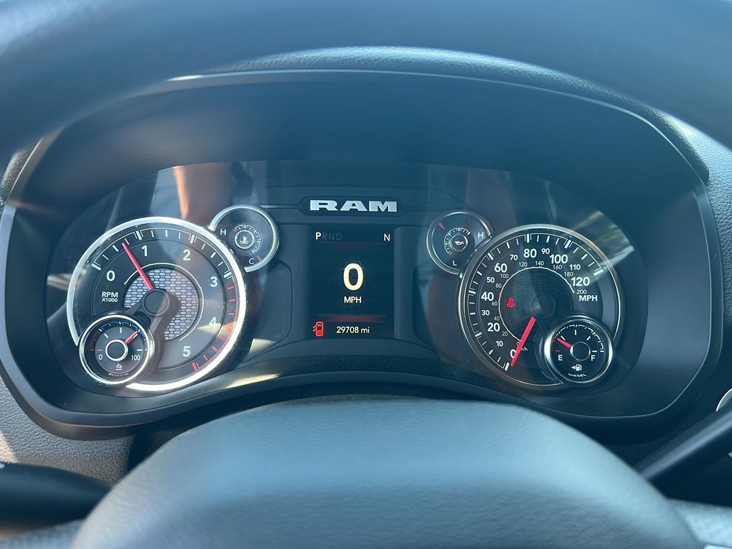 2024 RAM Ram 3500 Chassis Cab SLT - Photo 22