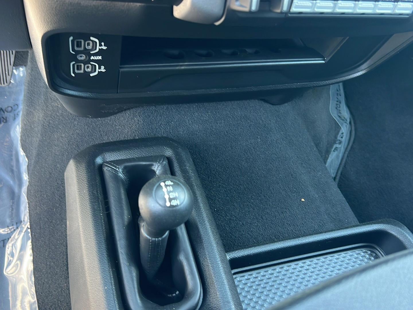 2024 RAM Ram 3500 Chassis Cab SLT - Photo 25