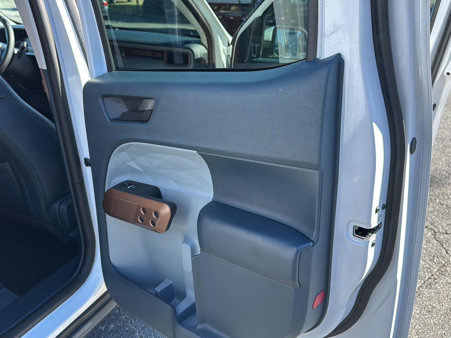 2023 Ford Maverick XL