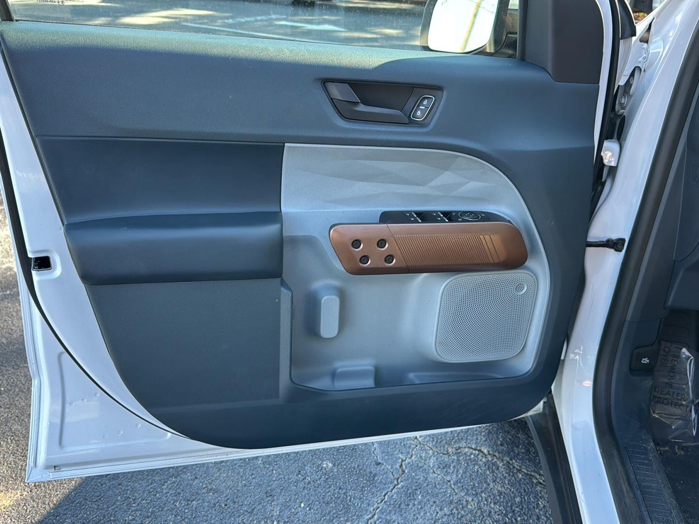 2023 Ford Maverick XL