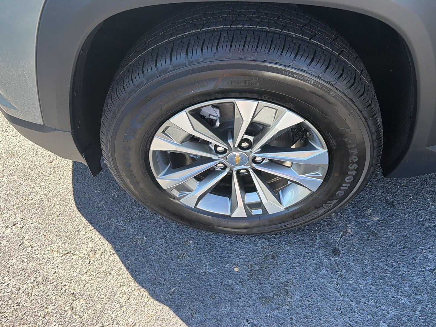 2027 Chevrolet Equinox LT - Photo 34