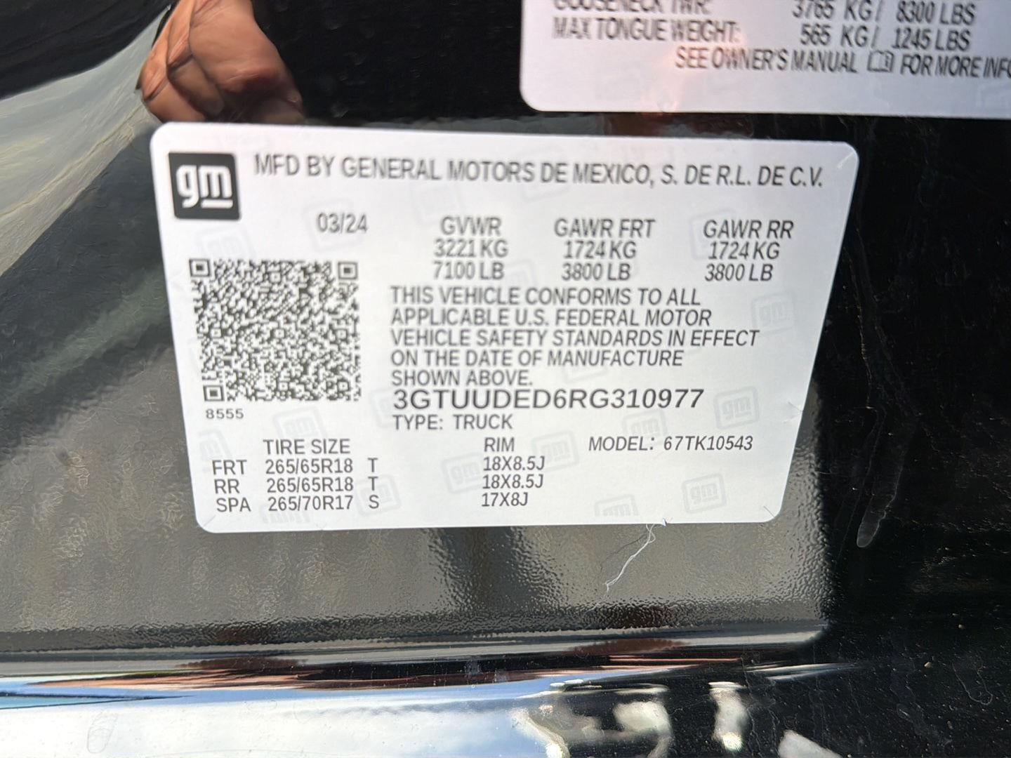 2024 GMC Sierra 1500 SLT