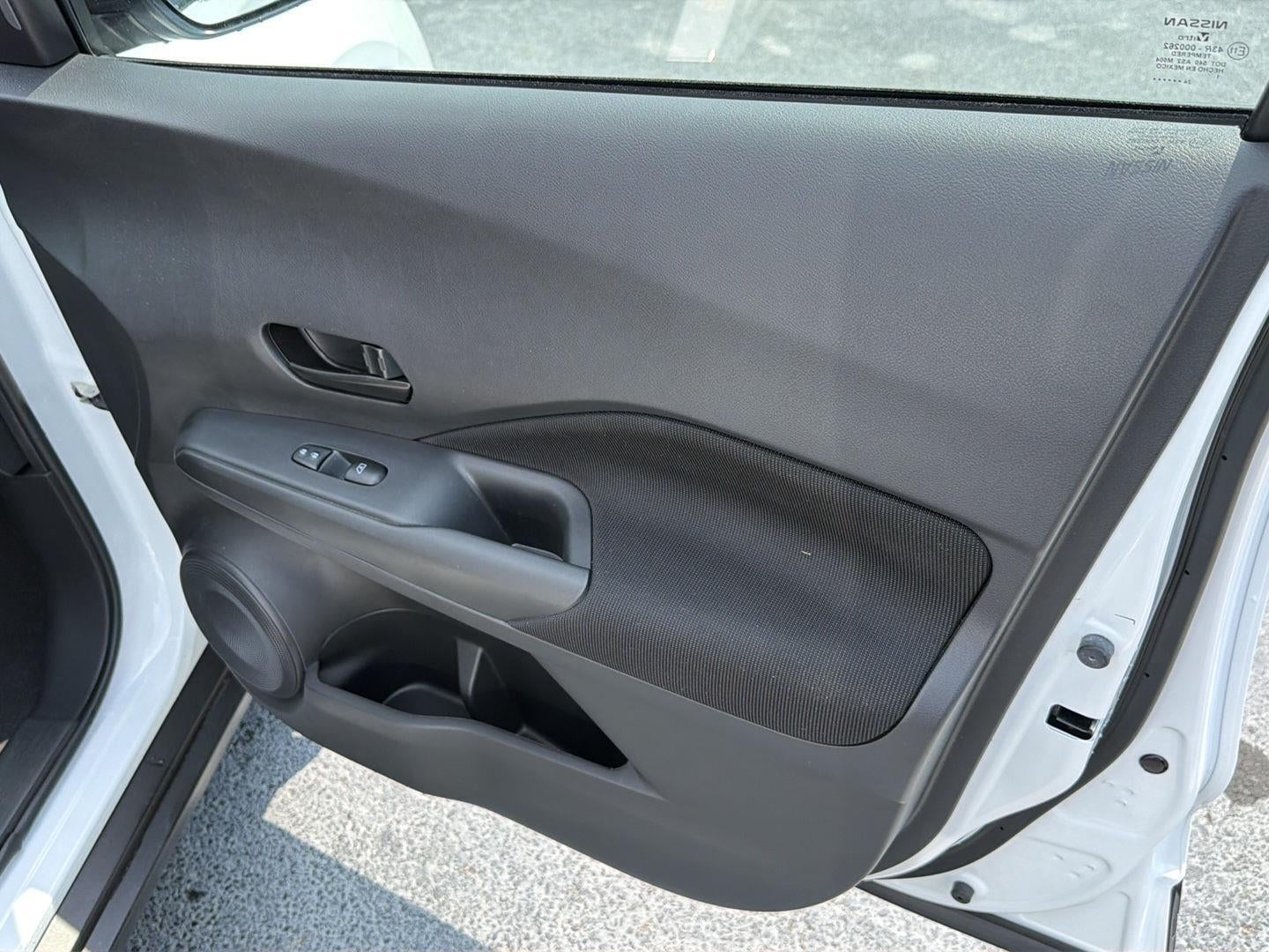 2024 Nissan Kicks S Xtronic CVT