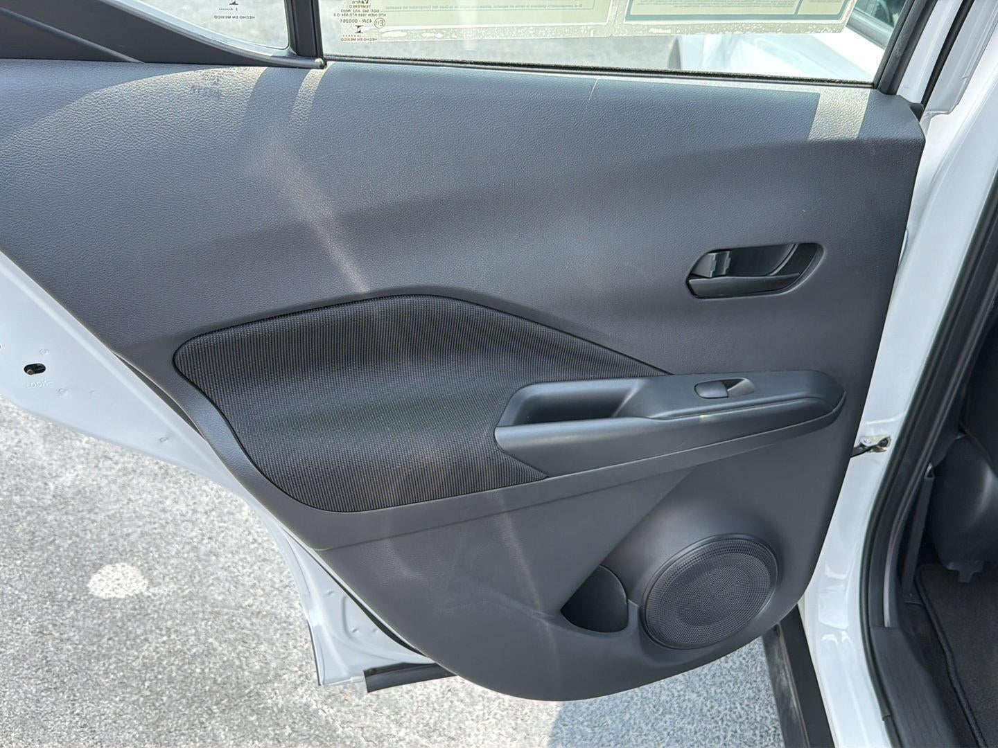 2024 Nissan Kicks S Xtronic CVT
