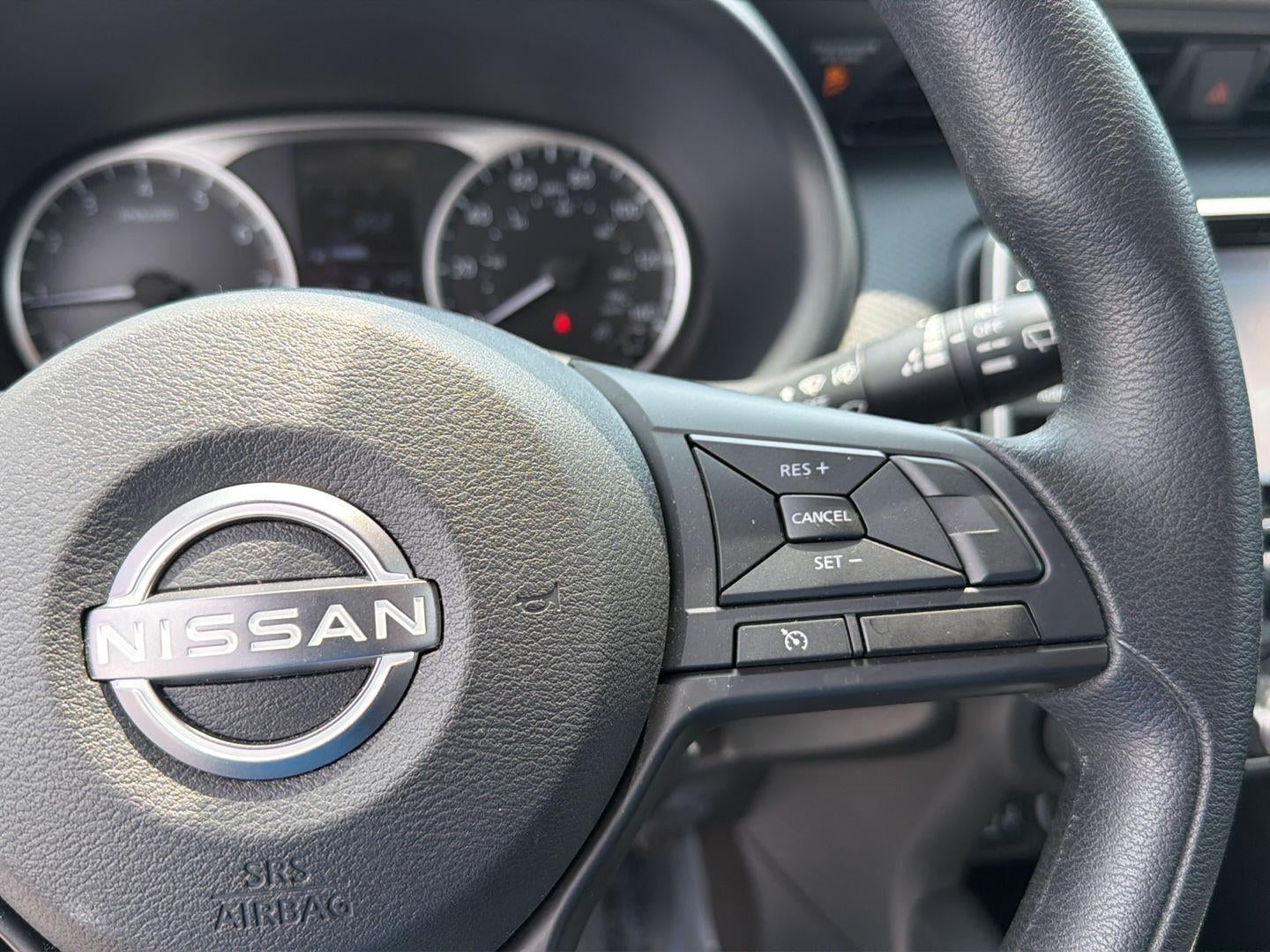 2024 Nissan Kicks S Xtronic CVT
