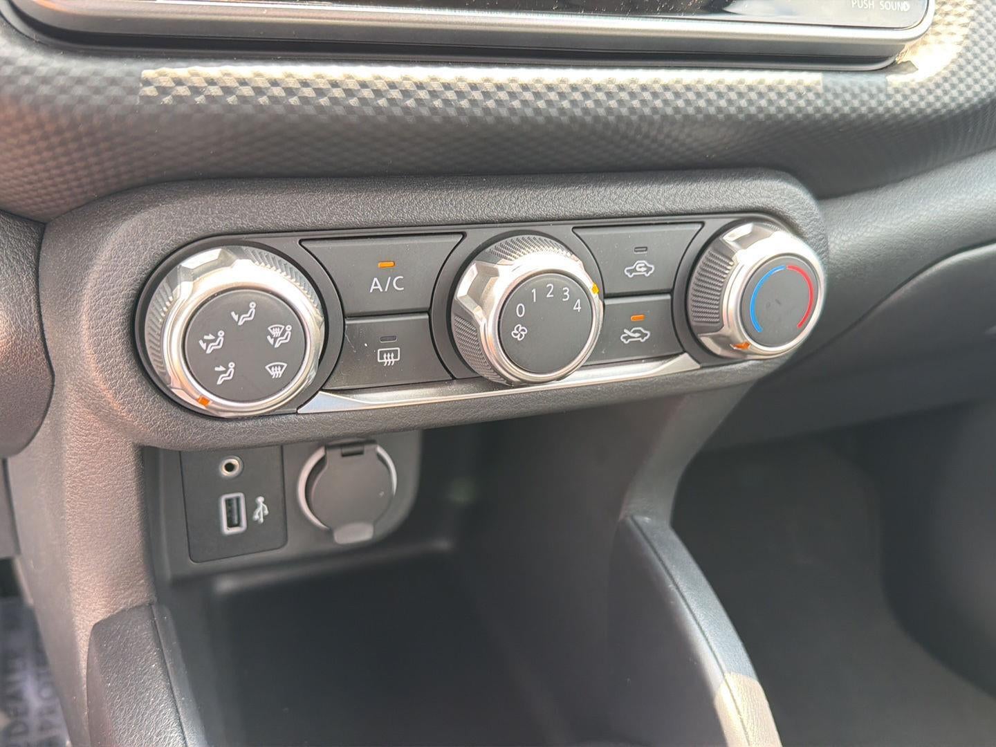 2024 Nissan Kicks S Xtronic CVT