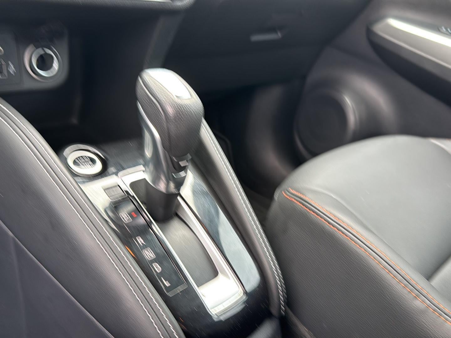 2020 Nissan Kicks SR Xtronic CVT