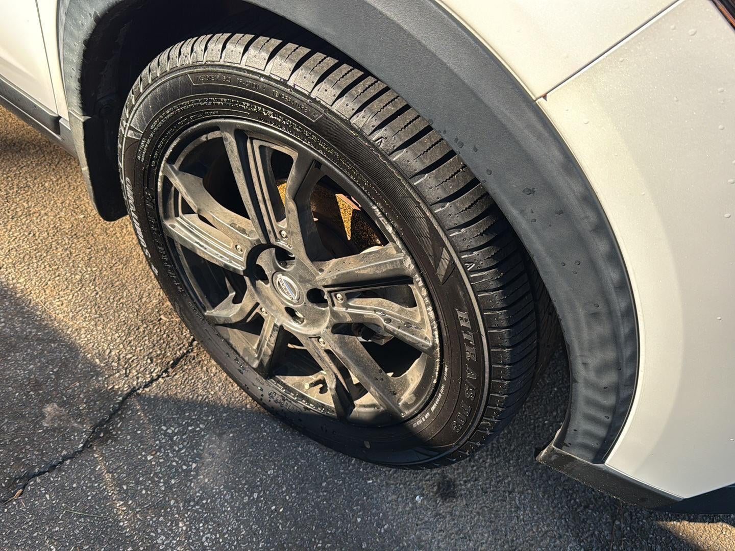 2020 Nissan Kicks SR Xtronic CVT