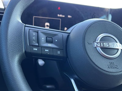 2025 Nissan Kicks S FWD