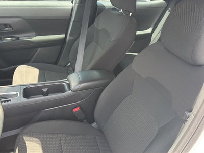 2025 Nissan Kicks S FWD