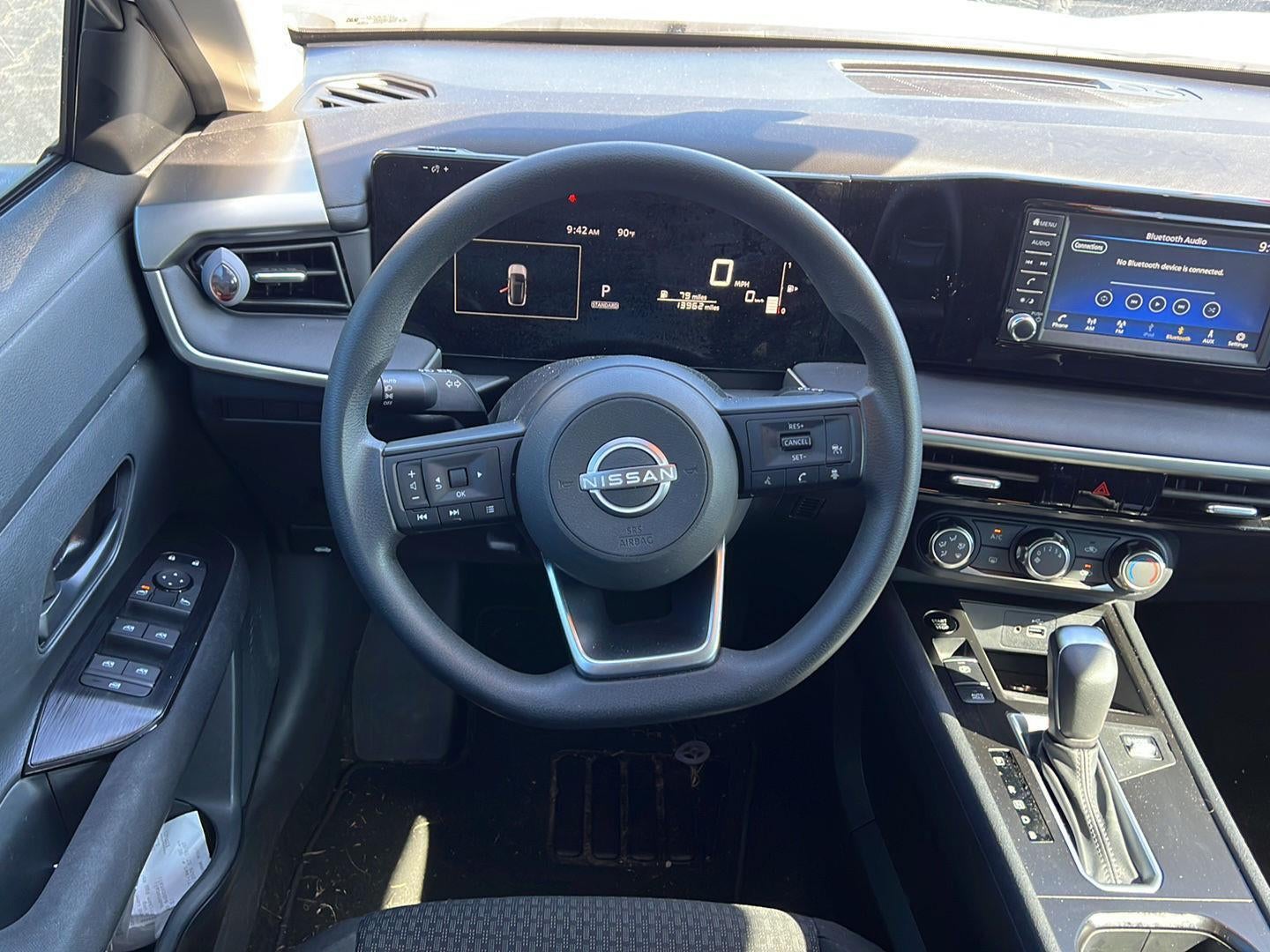 2025 Nissan Kicks S FWD