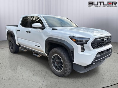 2025 Toyota Tacoma Hybrid TRD Off Road