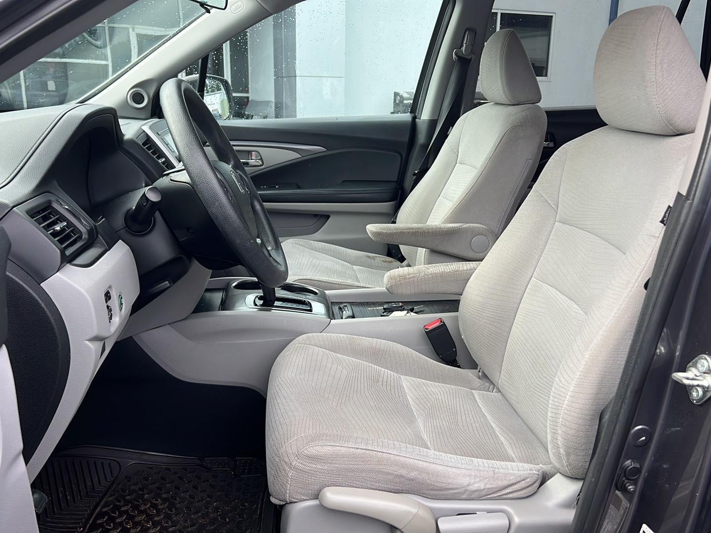 2017 Honda Pilot LX
