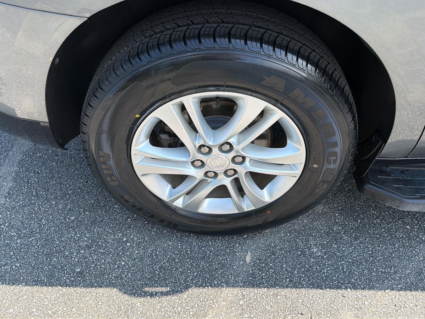 2020 Buick Enclave Essence