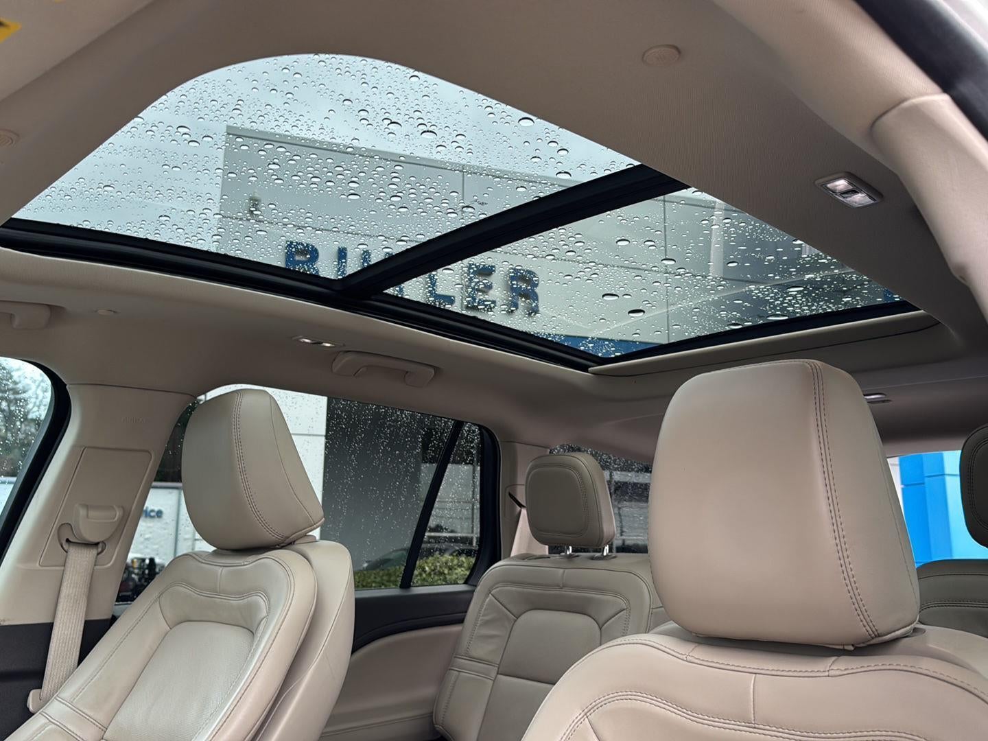 2022 Lincoln Aviator Reserve