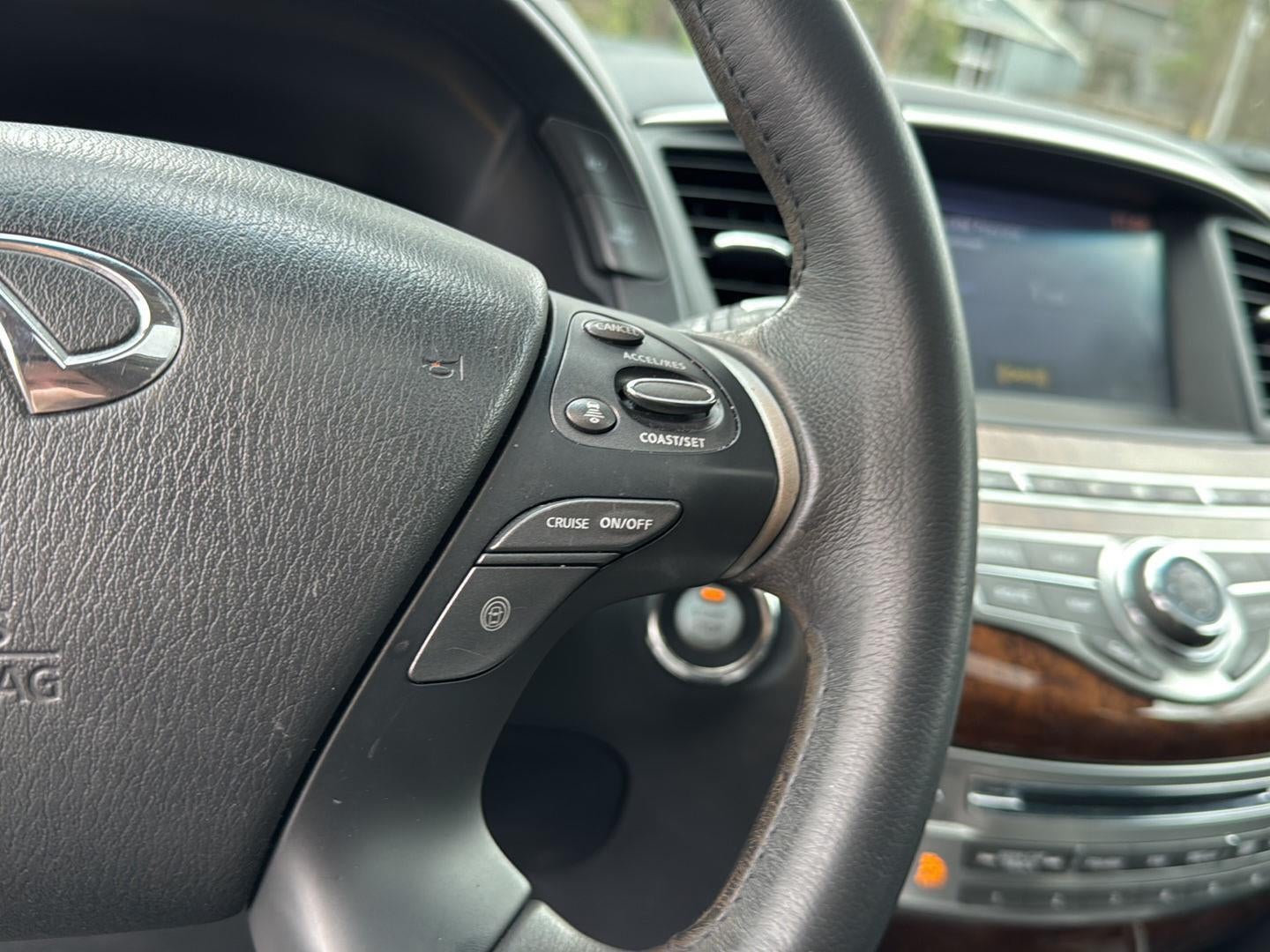 2015 INFINITI QX60 AWD 4dr