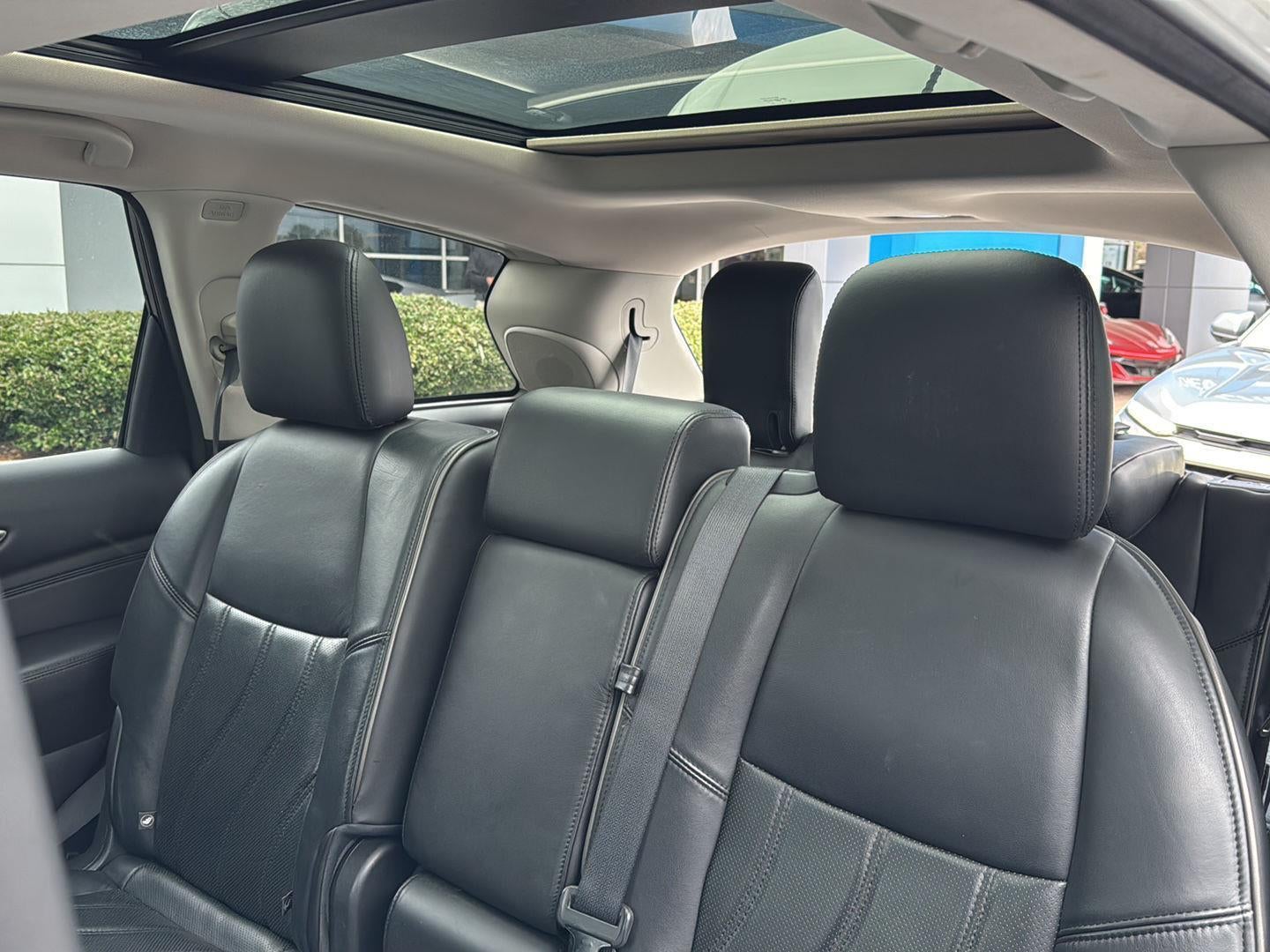 2015 INFINITI QX60 AWD 4dr