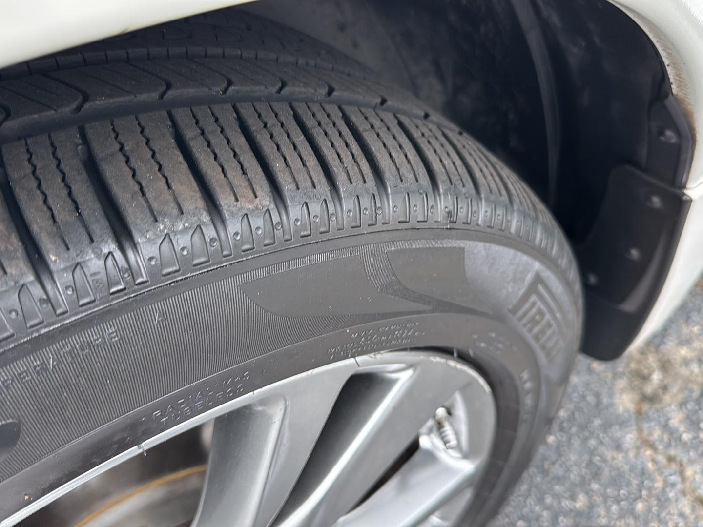 2015 INFINITI QX60 AWD 4dr