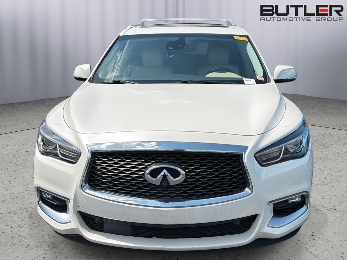 2016 INFINITI QX60 FWD 4dr
