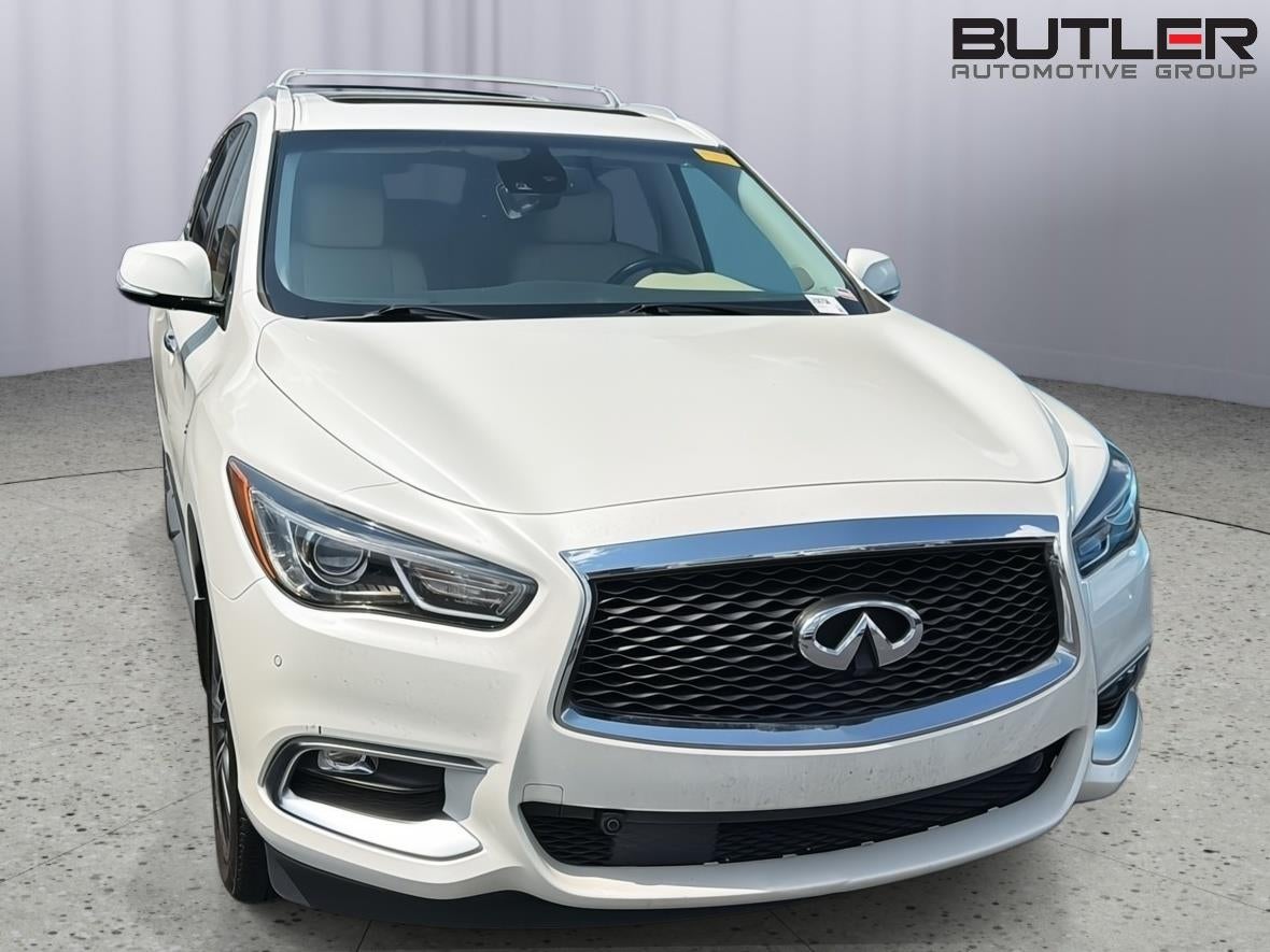 2016 INFINITI QX60 FWD 4dr