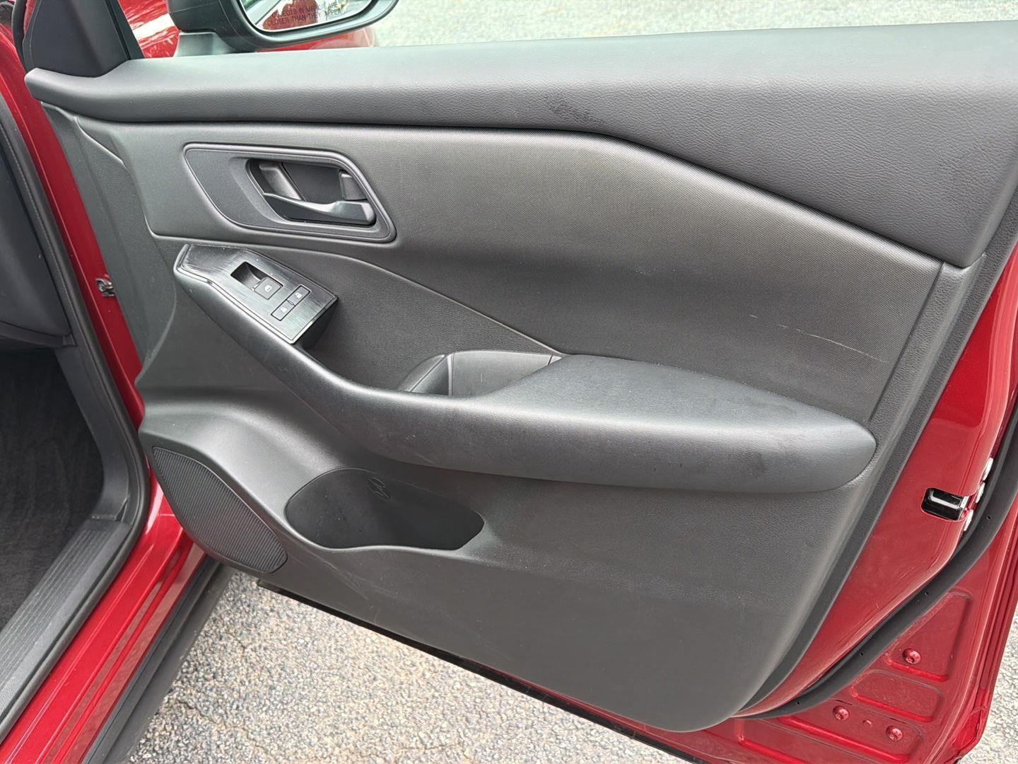 2025 Nissan Rogue S FWD