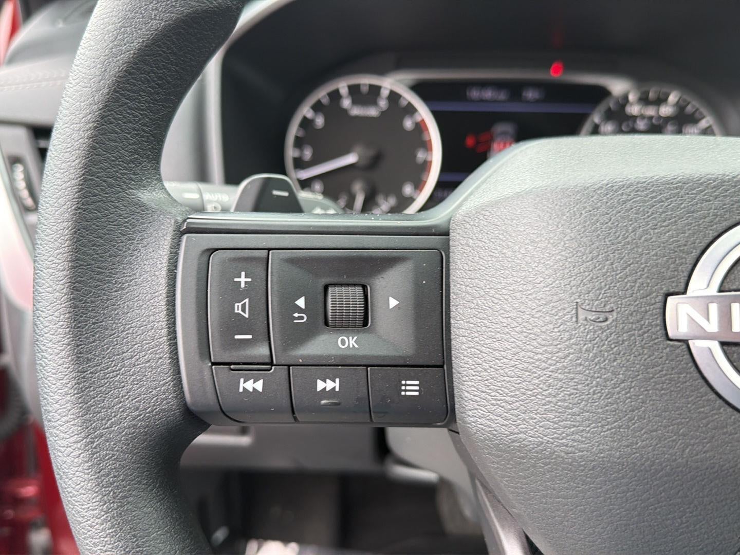 2025 Nissan Rogue S FWD