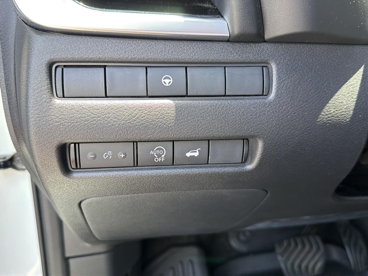 2023 Nissan Rogue SL FWD
