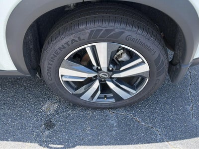 2023 Nissan Rogue SL FWD