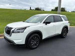 2024 Nissan Pathfinder S FWD