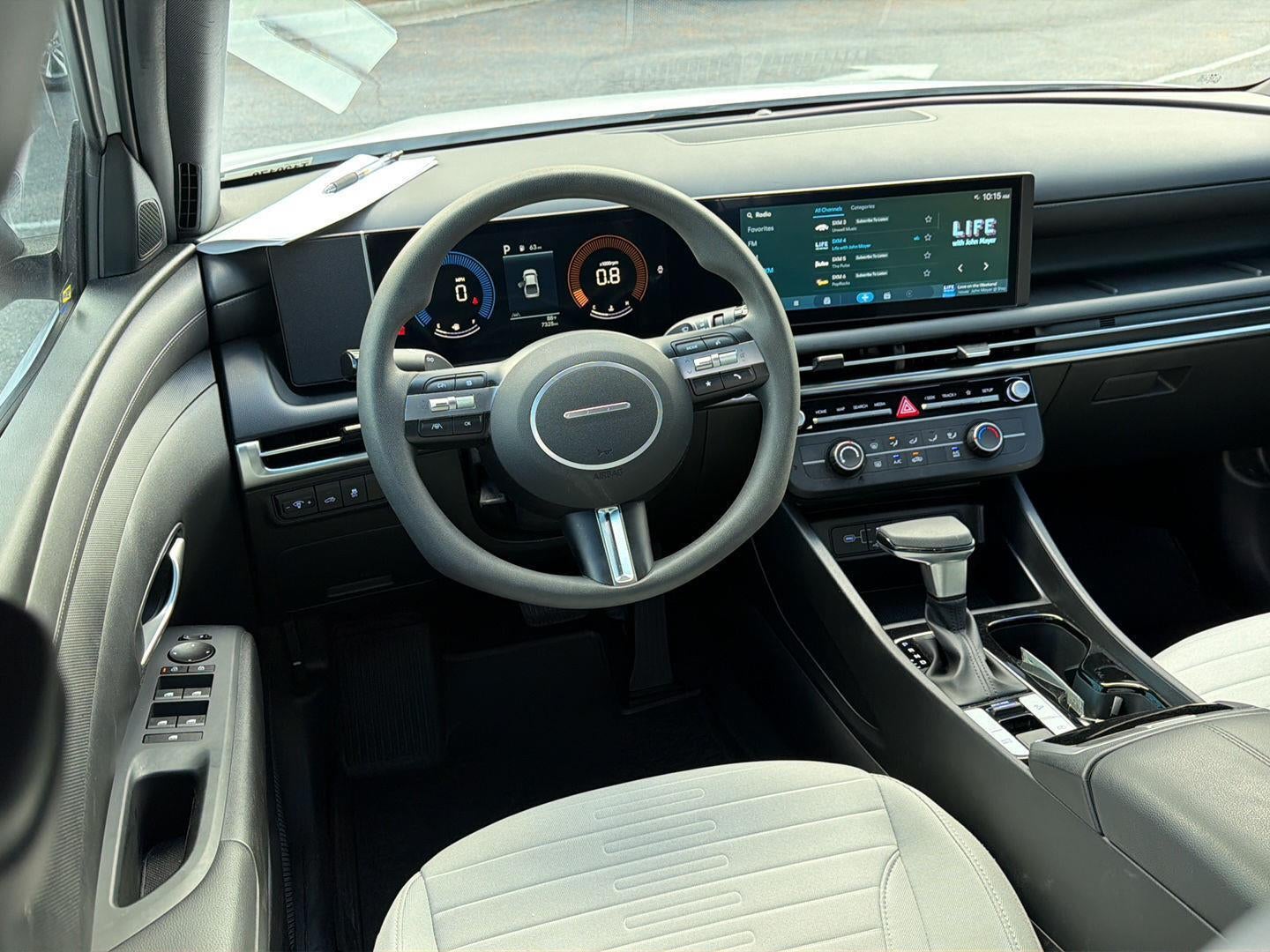 2025 Hyundai Santa Cruz SE
