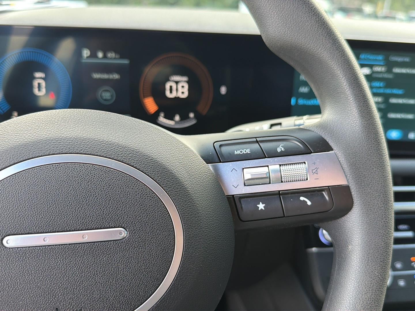 2025 Hyundai Santa Cruz SE