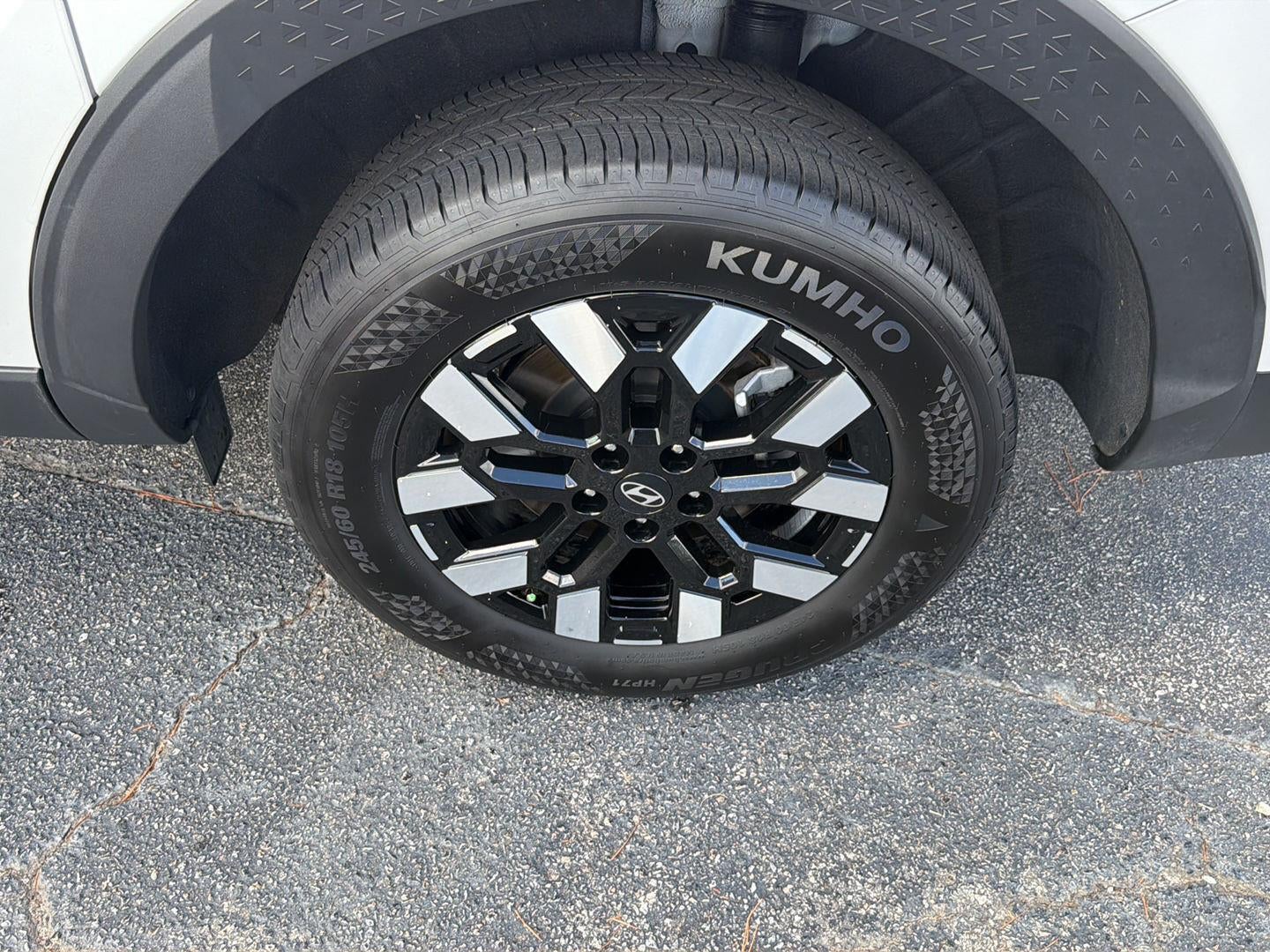 2025 Hyundai Santa Cruz SE