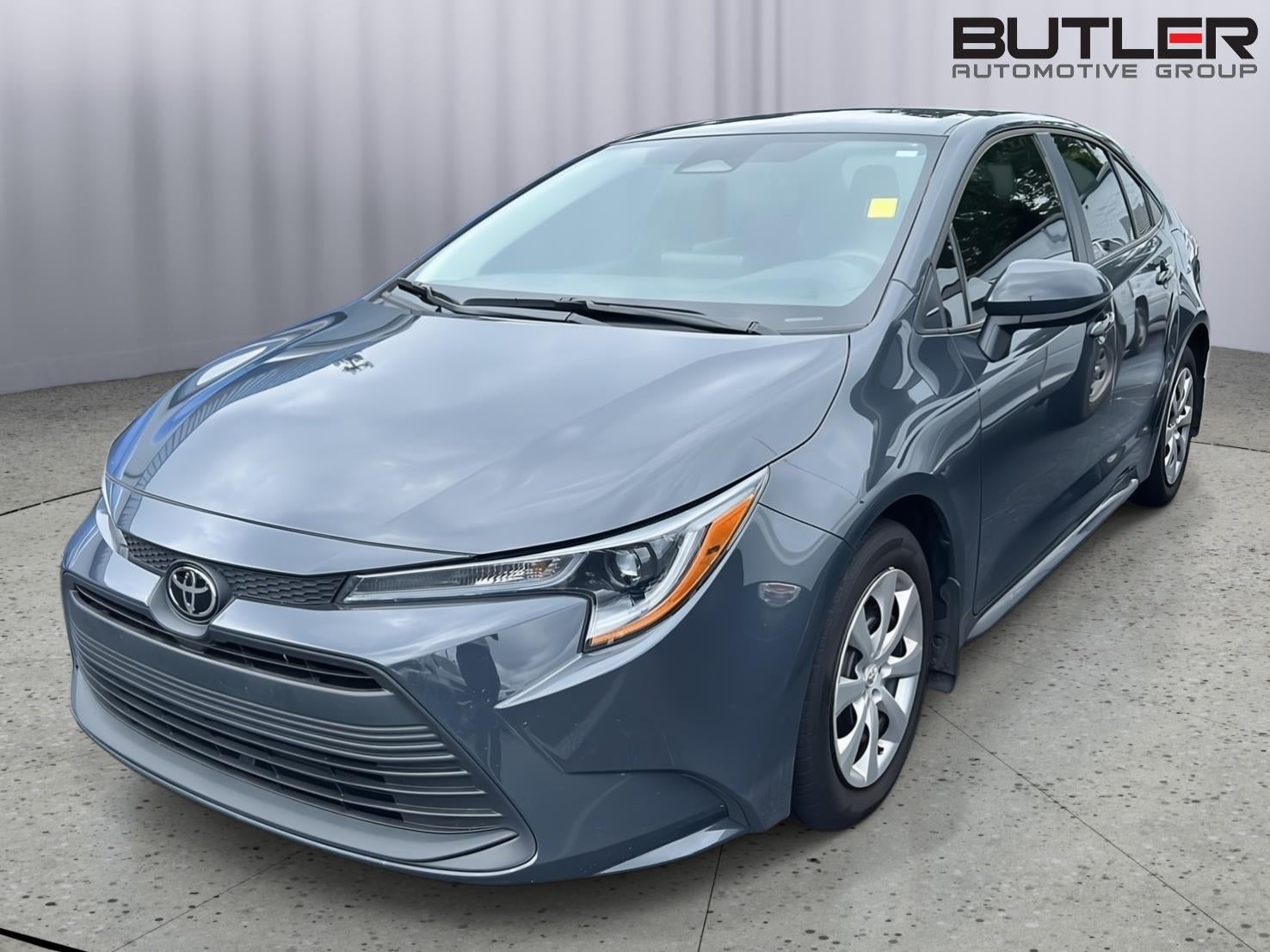 2025 Toyota Corolla LE CVT's photo