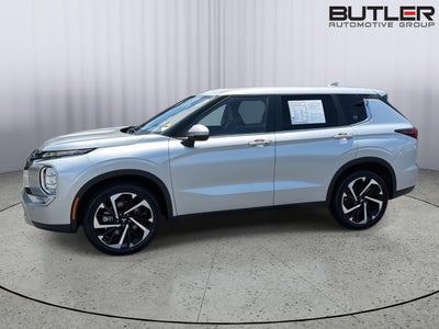 2024 Mitsubishi Outlander SE