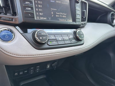 2018 Toyota RAV4 Hybrid XLE