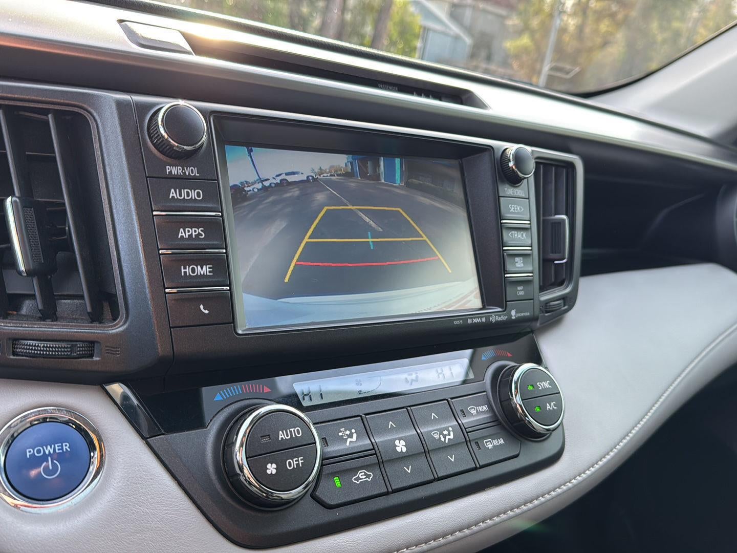 2018 Toyota RAV4 Hybrid XLE