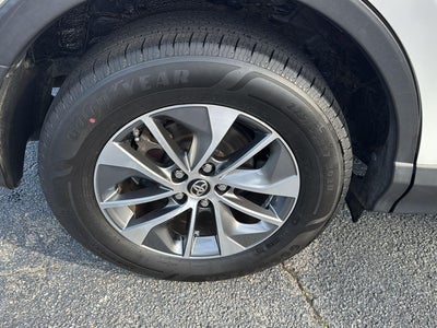 2018 Toyota RAV4 Hybrid XLE