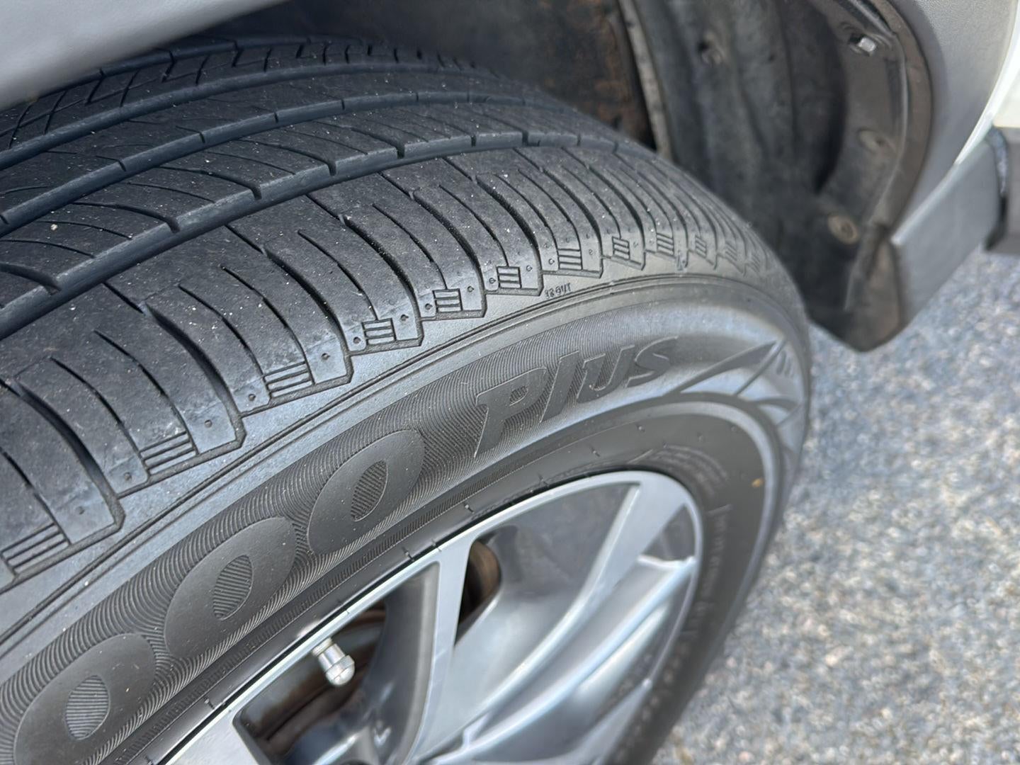 2018 Toyota RAV4 Hybrid XLE