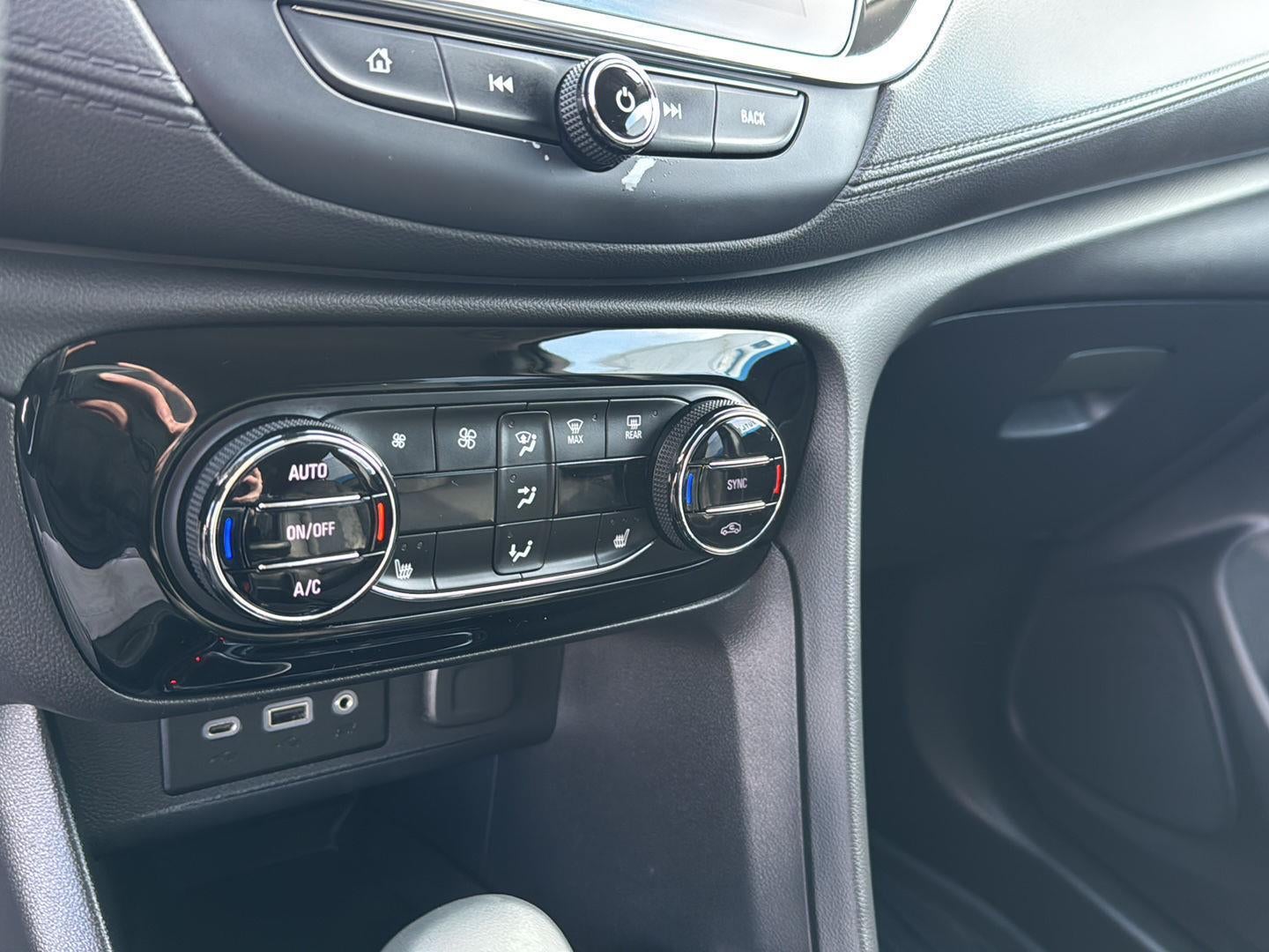 2022 Buick Encore GX Essence