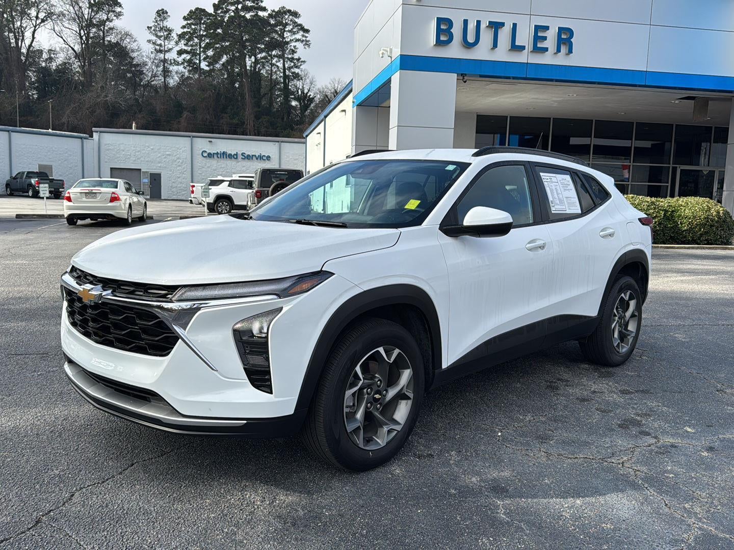 2024 Chevrolet Trax LT