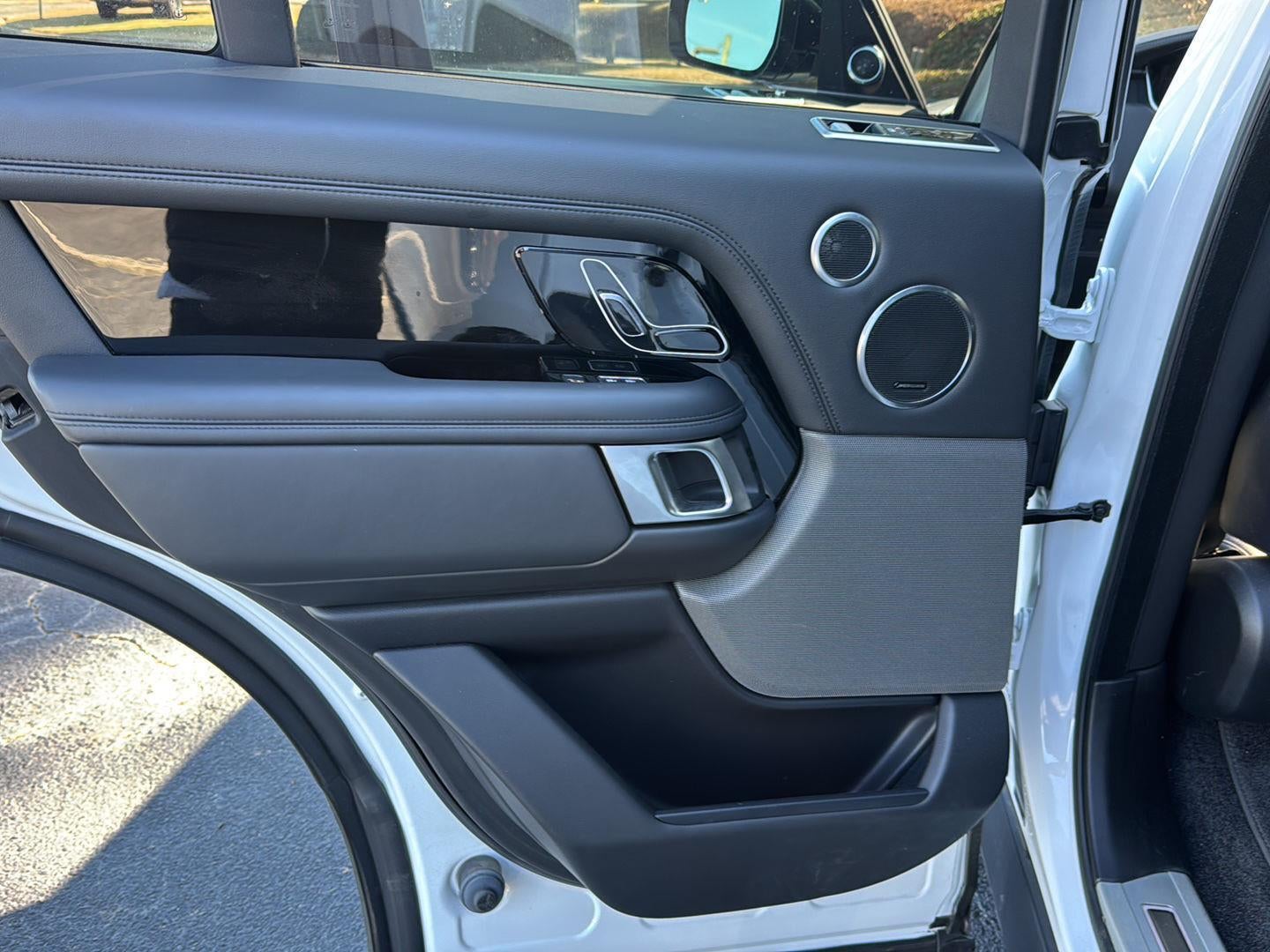 2022 Land Rover Range Rover P525 Westminster