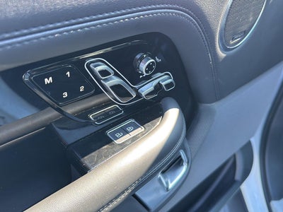 2022 Land Rover Range Rover P525 Westminster