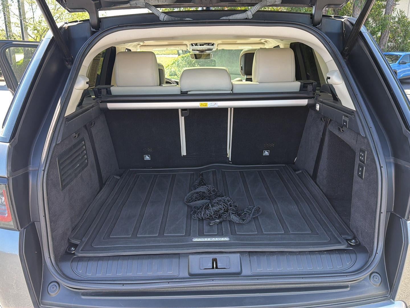 2022 Land Rover Range Rover Sport HSE Silver Edition MHEV