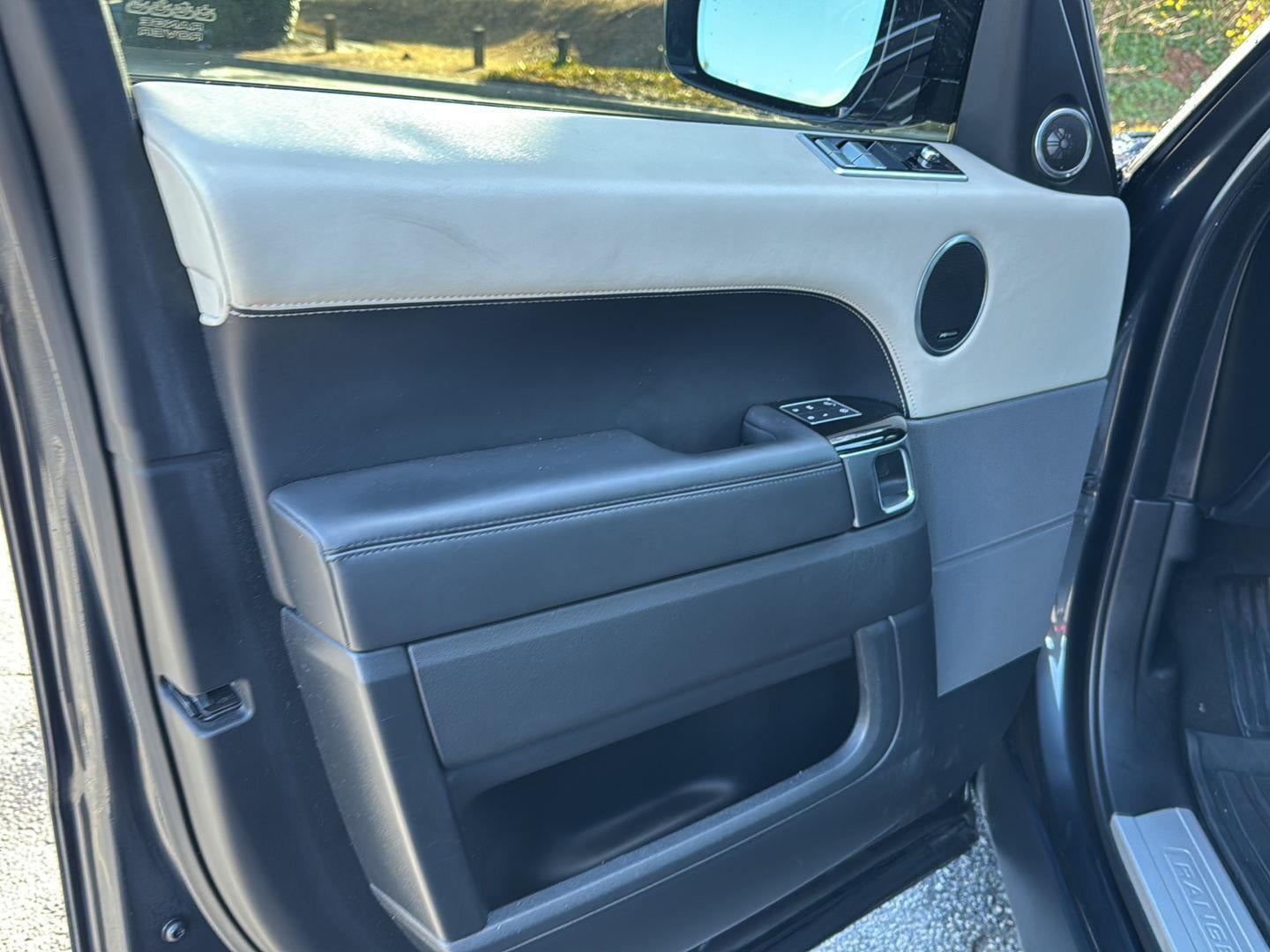 2019 Land Rover Range Rover Sport HST MHEV