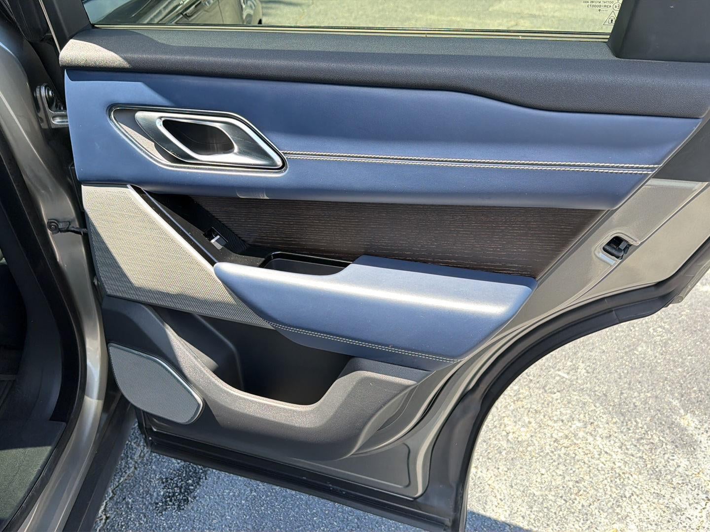 2020 Land Rover Range Rover Velar R-Dynamic HSE