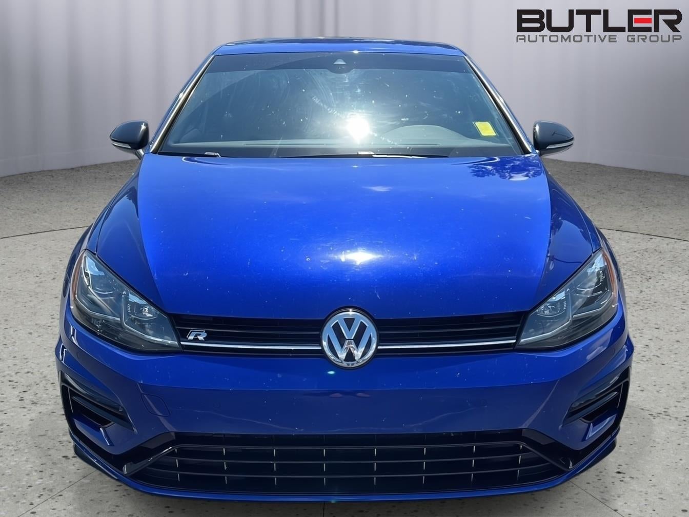 2019 Volkswagen Golf R 2.0T w/DCC & Navigation