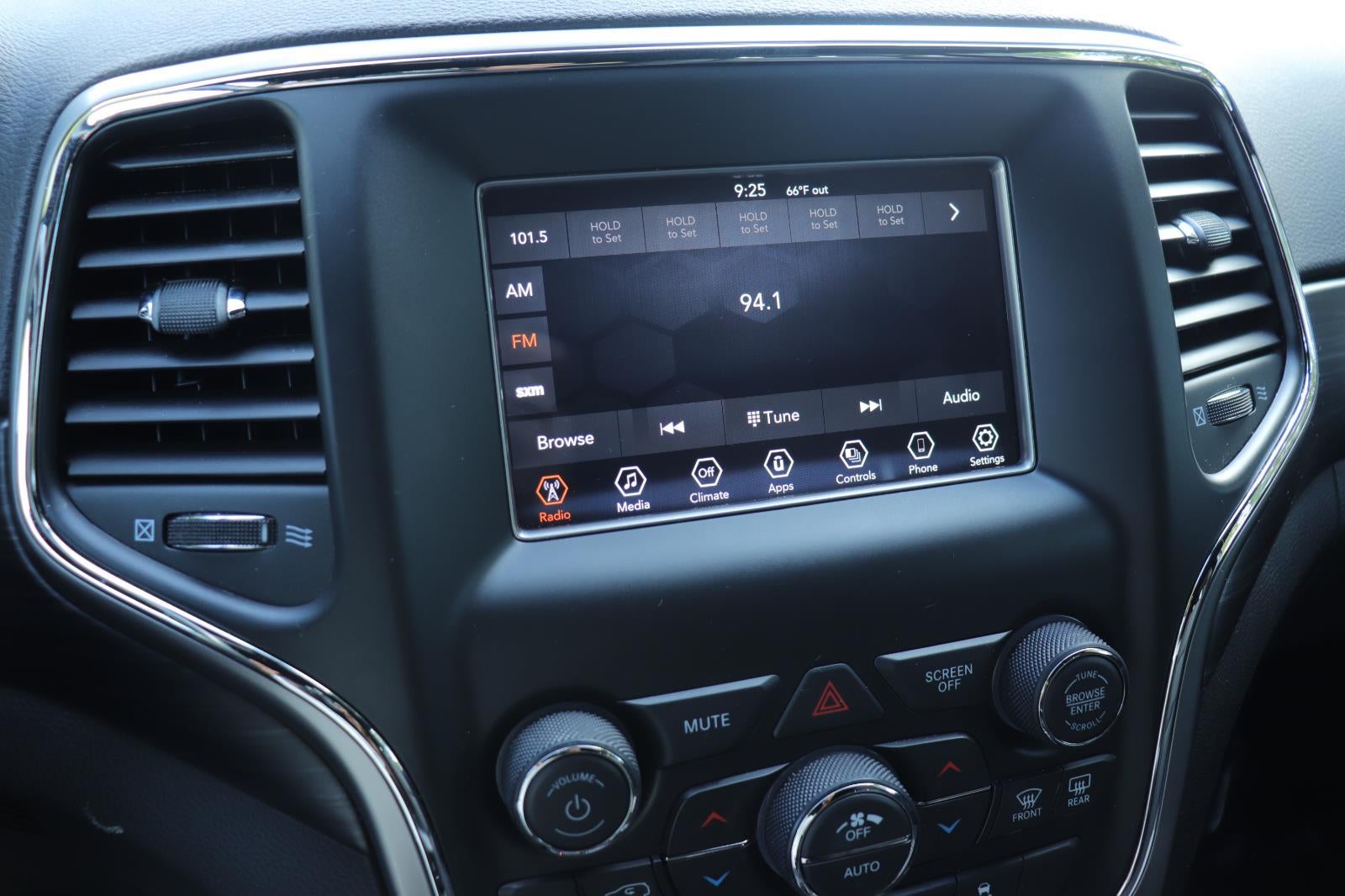 2021 Jeep Grand Cherokee Laredo E