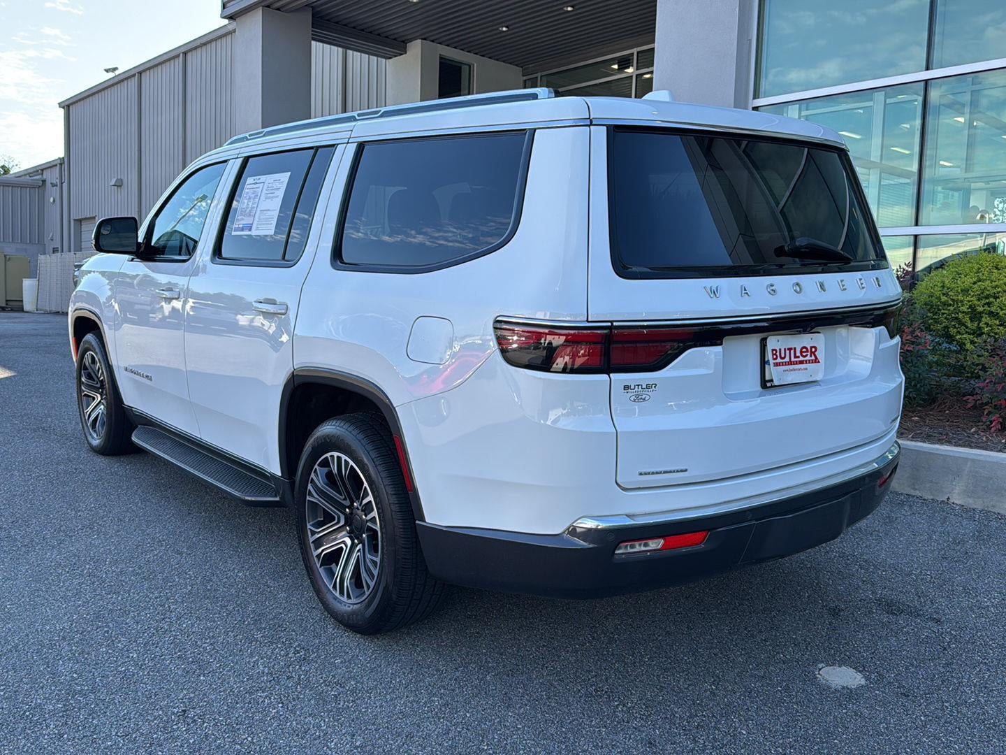 2022 Jeep Wagoneer Series III