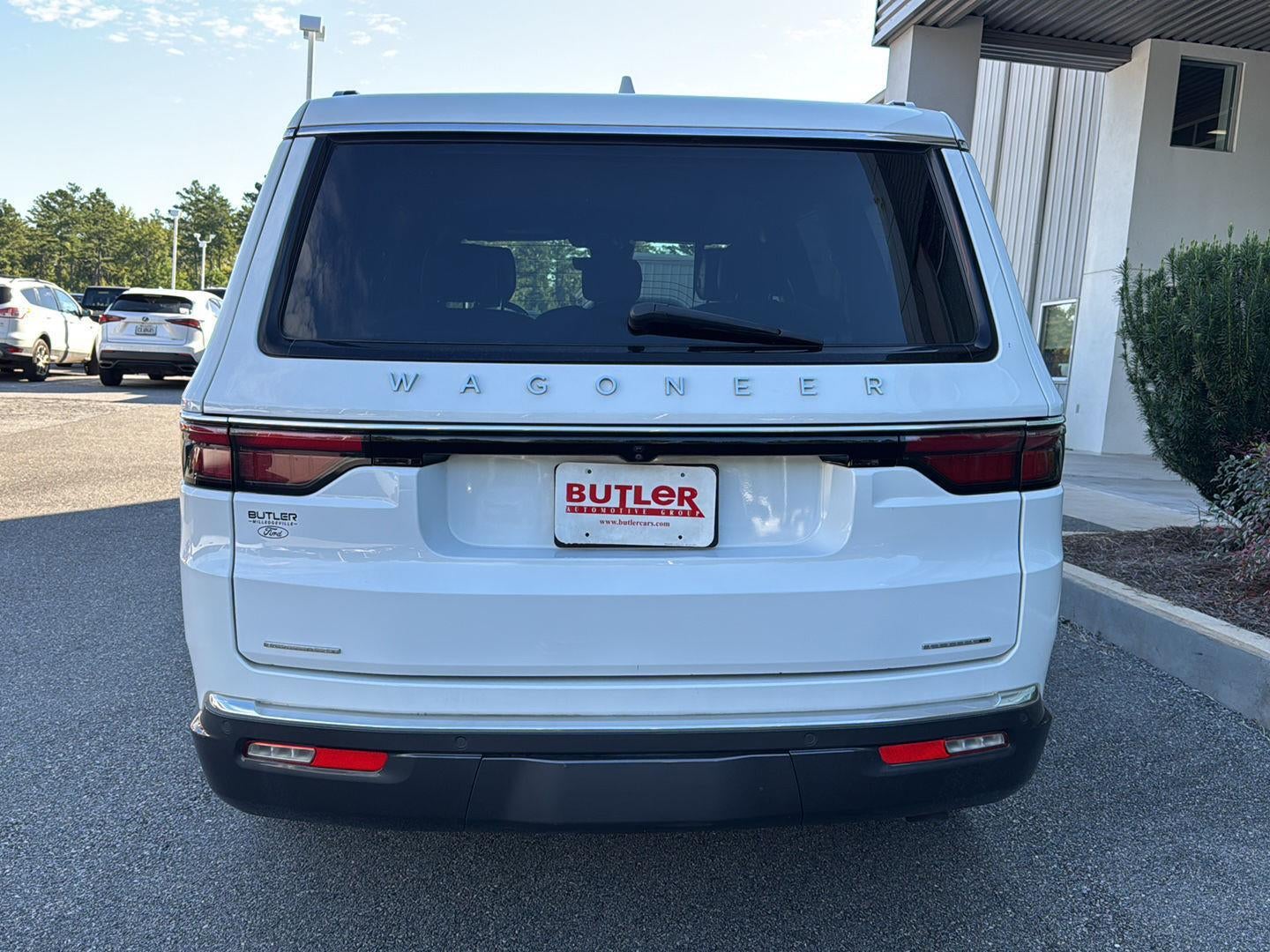 2022 Jeep Wagoneer Series III